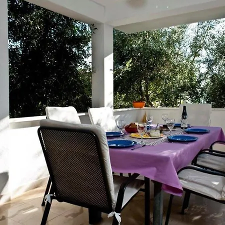 Gorgeous In Okrug Gornji With House Sea View Holiday home